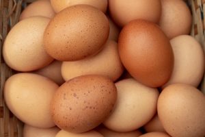 Τα αυγά ανεβάζουν την χοληστερίνη
