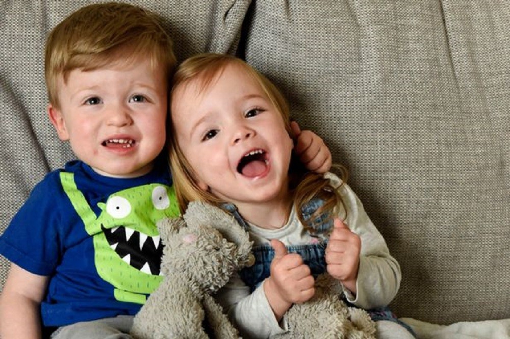 Δίδυμα: Ένα στα 42 παιδιά που γεννιέται είναι δίδυμο