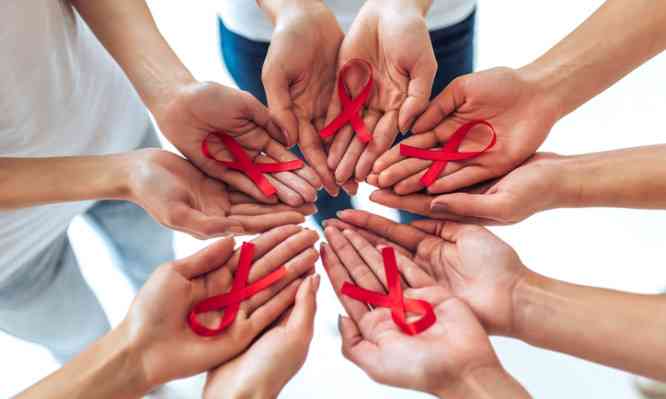 1981–1990 AIDS: Πανικός και προκατάληψη