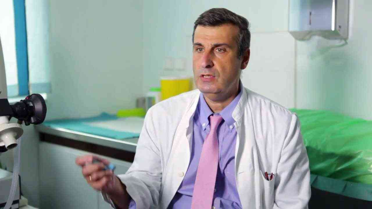Λουκίδης: Απλοποιούνται οι διαδικασίες χορήγησης των αντιιικών – “Οι ασθενείς πρέπει να τα λαμβάνουν γρήγορα”