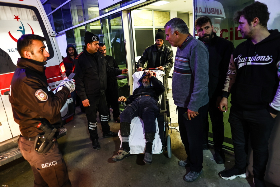 Νοσοκομειακοί γιατροί: Συγκεντρώνουν υλική βοήθεια για τους σεισμοπαθείς της Τουρκίας και της Συρίας