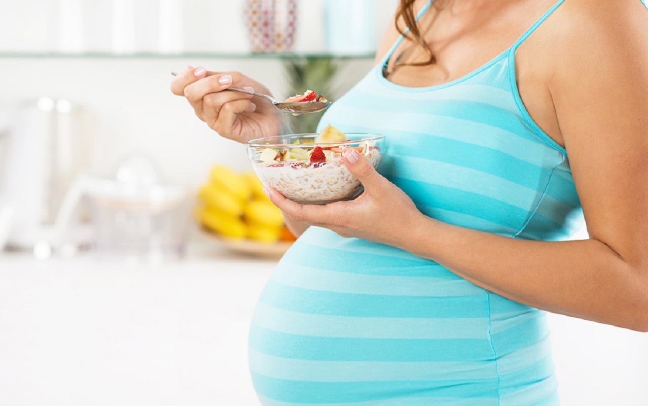 Εγκυμοσύνη: Φρούτα και λαχανικά μειώνουν τον κίνδυνο αποβολής