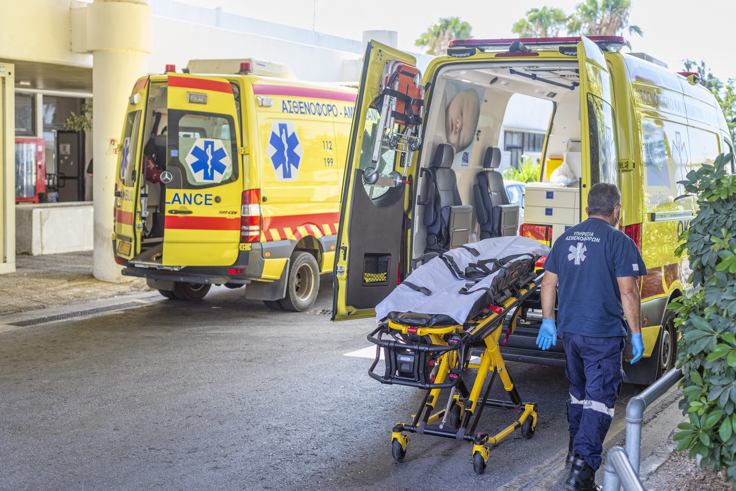 Χαλκιδική: Νέος θάνατος μετά από καθυστέρηση ασθενοφόρου – 63χρονη ξεψύχησε σε πεζοδρόμιο