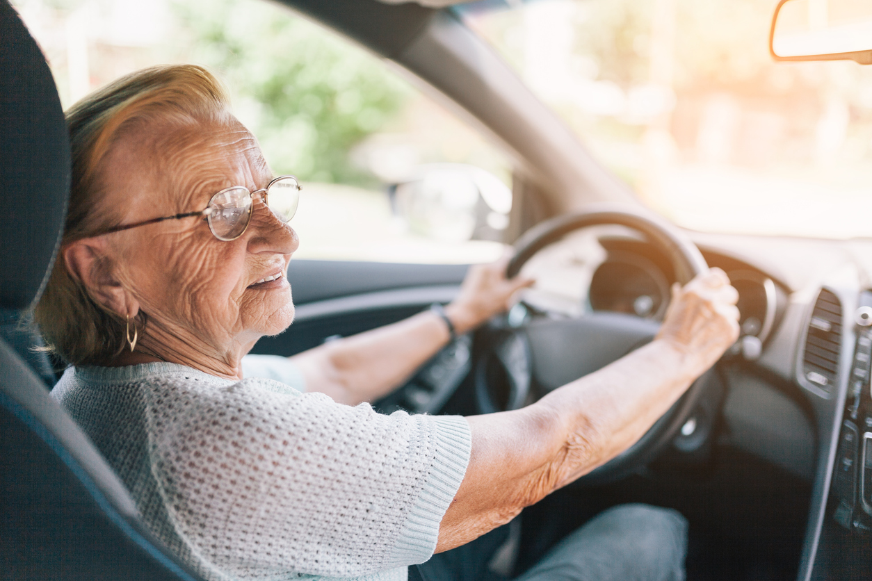 Αυτοκίνητο: Ποια φάρμακα επηρεάζουν την οδήγηση μετά τα 65