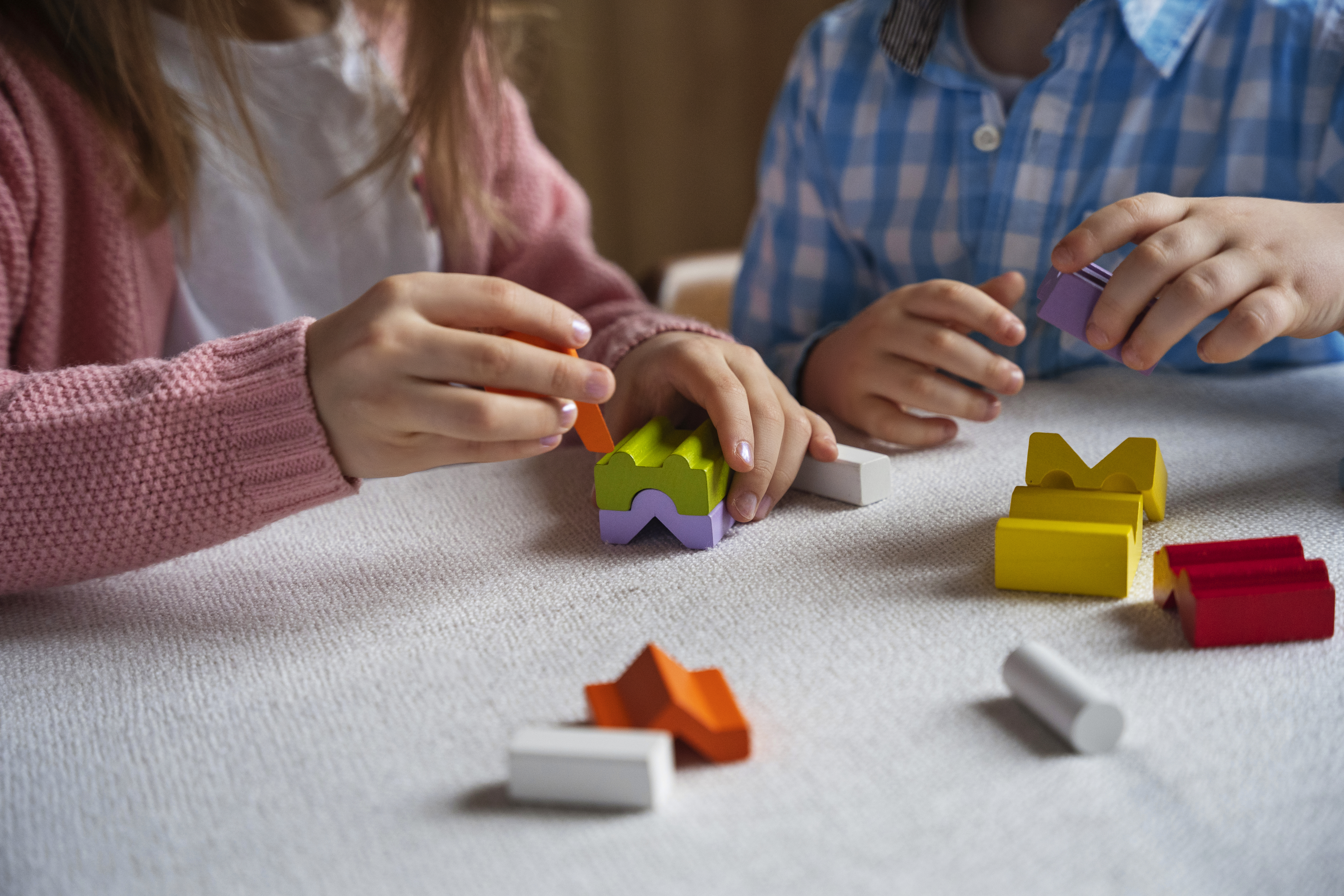 Montessori στο σπίτι: 4 απλά βήματα για πιο ήρεμη και αυτόνομη καθημερινότητα