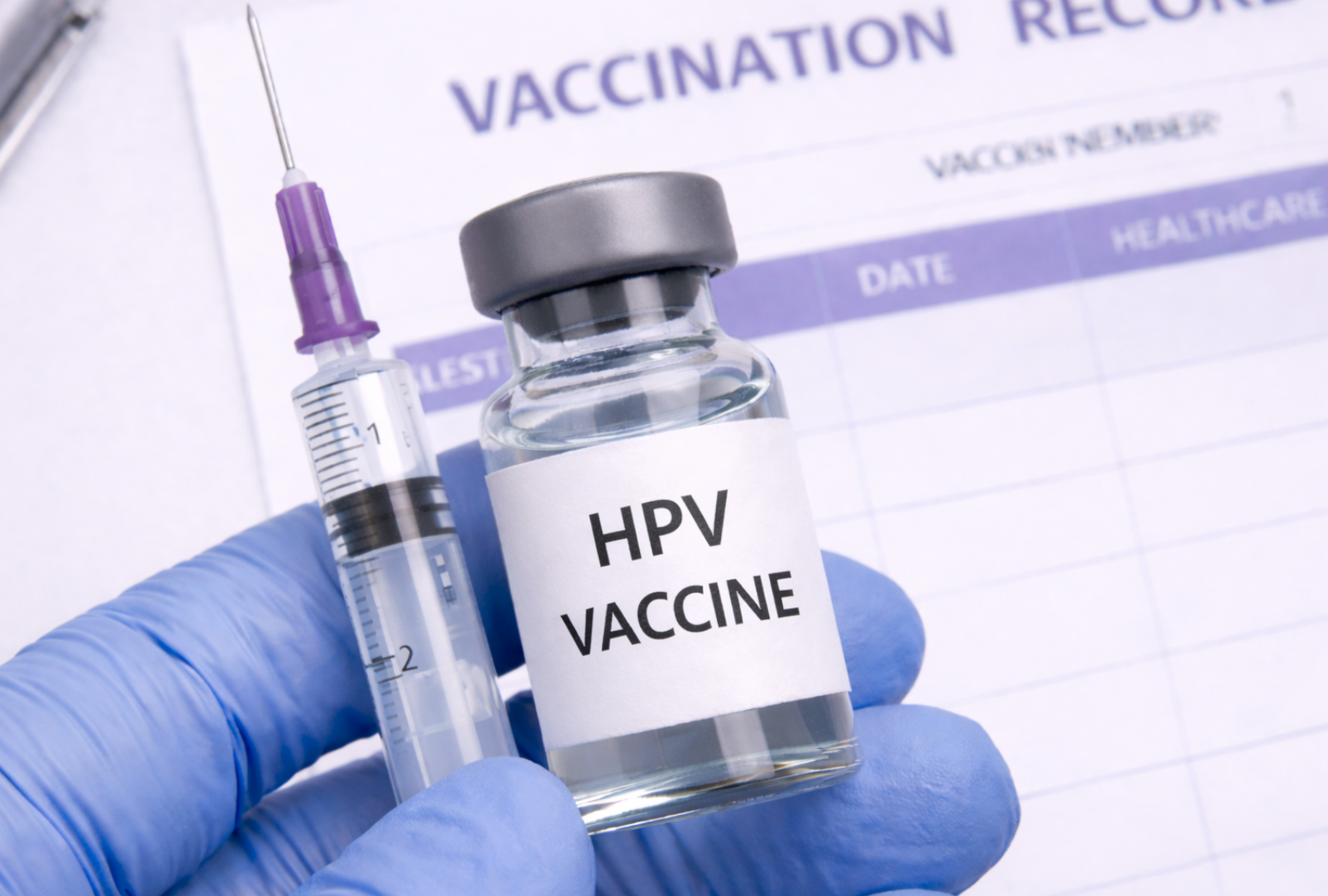 Εμβόλιο HPV: Μηδένισε τους θανάτους από καρκίνο του τραχήλου της μήτρας σε νεαρές γυναίκες στην Βρετανία